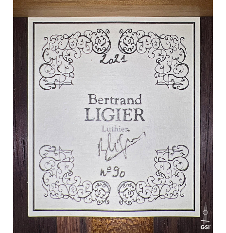 The label of a 2021 Bertrand Ligier classical guitar made of spruce and African rosewood
