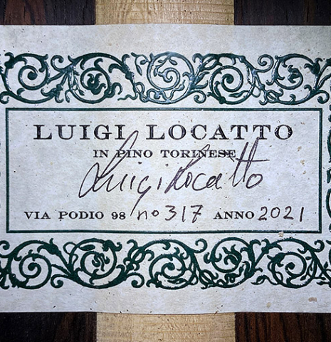 The label of a 2021 Luigi Locatto classical guitar made of spruce and CSA rosewood