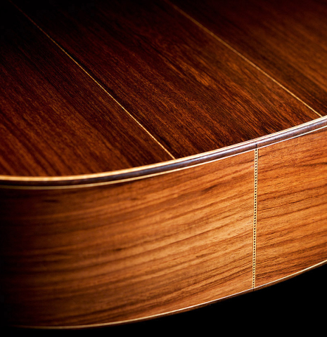 The back and sides of a 2006 Luigi Locatto classical guitar made of spruce and Indian rosewood