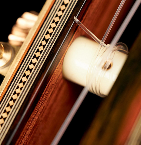 The machine heads of a 2022 Gabriele Lodi &quot;Torres&quot; classical guitar made of spruce and mahogany