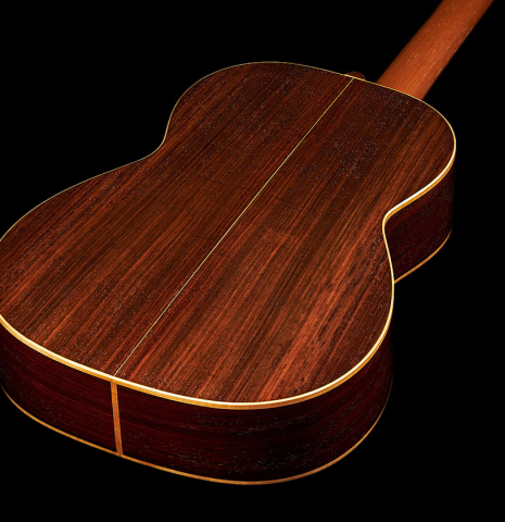 The back and sides of a 1989 Marcelino Lopez "1899 Salvador Ibáñez" classical guitar made of spruce and Indian rosewood