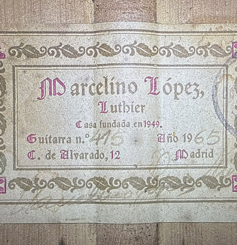 The label of a 1965 Marcelino Lopez classical guitar made of spruce and cypress
