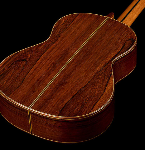 The back and sides of a 2009 Casimiro Lozano classical guitar made of spruce and African rosewood
