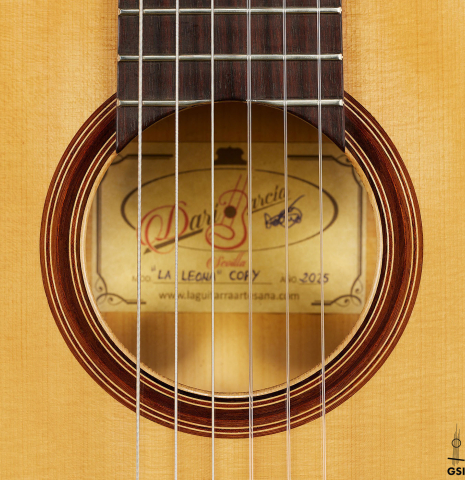 The rosette of a 2025 Darío García "La Leona" classical guitar made of spruce and cypress