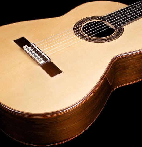 The soundboard and sides of a 2012 Bernd Martin classical guitar made of spruce and CSA rosewood