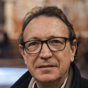 Portrait of Granada guitar maker Paco Santiago Marín