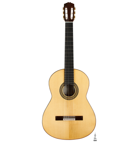 The front of a 2023 Fernando Moreno classical guitar made of spruce and Indian rosewood
