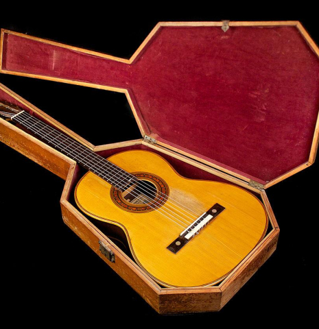 1896 Hijos de Melchor de Moya SP/CSAR