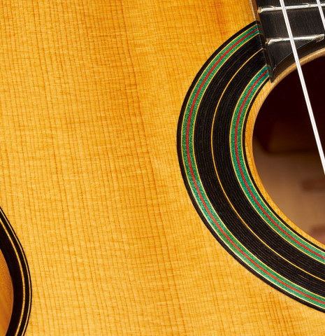 Close-up of the sounboard and rosette of a 2023 Stefan Nitschke "Vicente Arias" classical guitar made of spruce and cypress
