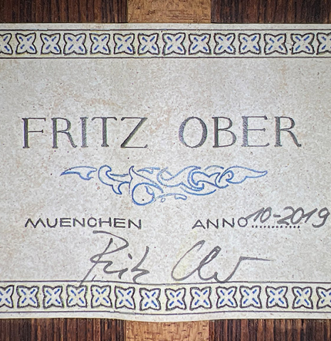 The label of a 2019 Fritz Ober classical guitar made of spruce and CSA rosewood