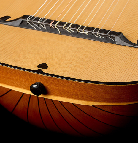 The endpin of a 1988 Fritz Ober "7-Course Renaissance Lute" made of spruce and yew
