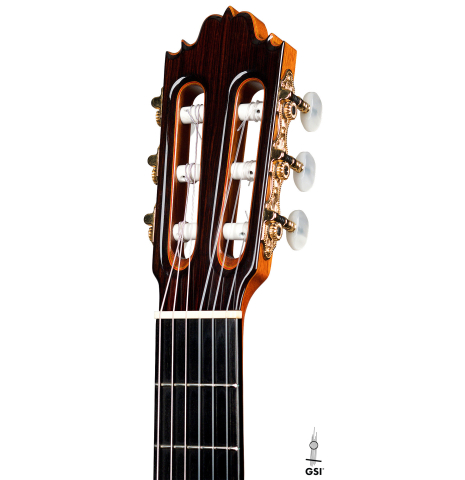 The headstock and machine heads of a 2004 Jose Oribe &quot;Suprema&quot; classical guitar made of spruce and CSA rosewood
