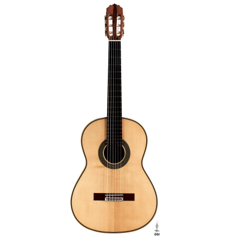 The front of a 2023 Teodoro Perez "Epecial" classical guitar made of spruce and African rosewood on a white background.