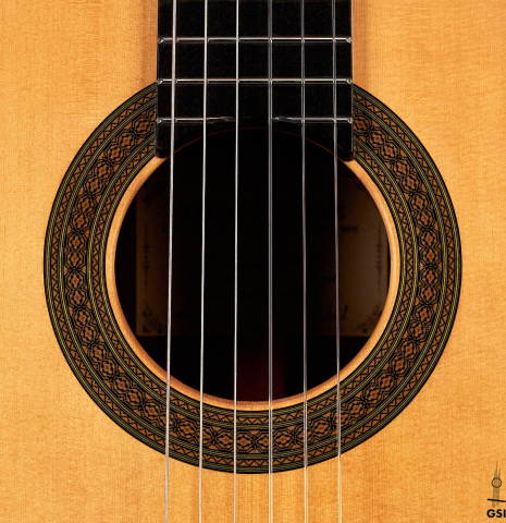 The rosette of a 2022 Teodoro Perez "Especial" classical guitar made of spruce and cocobolo