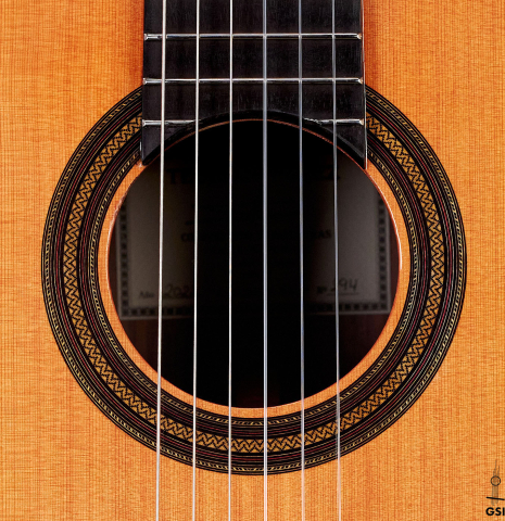 The rosette of a 2022 Teodoro Perez &quot;Estudio C-650&quot; classical guitar model made with cedar and Indian rosewood