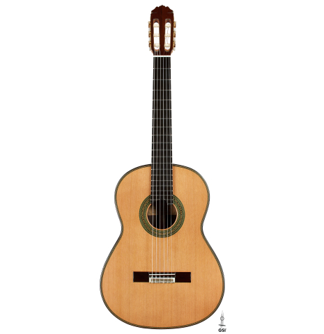 The front of a 2025 Teodoro Perez "Especial" classical guitar with cedar and Indian rosewood