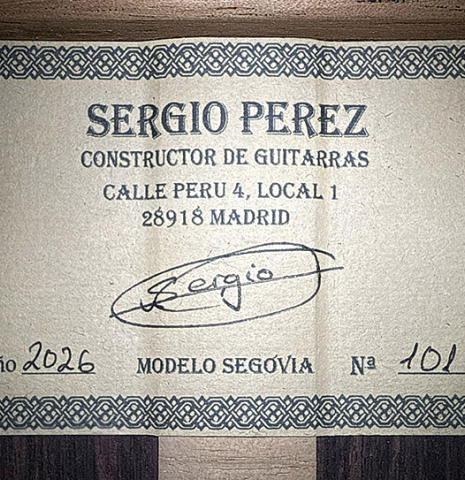 The label of a 2026 Sergio Perez "Segovia" classical guitar made of cedar and Indian rosewood