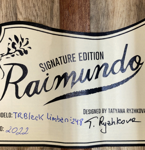 The label of a 2022 Raimundo Signature Edition “Tatyana Ryzhkova Black Limba” classical guitar made with cedar top The label of a 2022 Raimundo Signature Edition “Tatyana Ryzhkova Black Limba” classical guitar made with cedar top