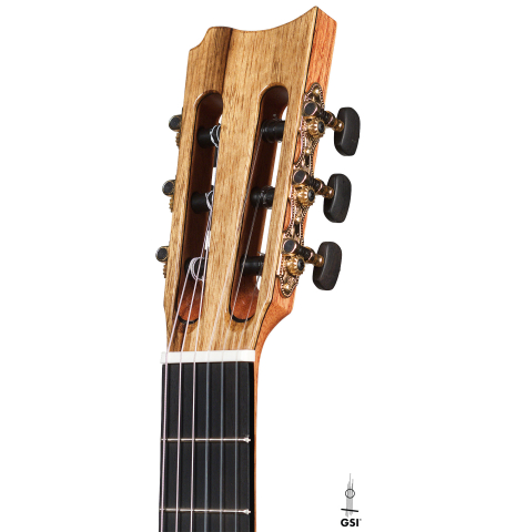 The headstock and machine heads of a 2022 Raimundo Signature Edition “Tatyana Ryzhkova Black Limba” classical guitar made with cedar top
