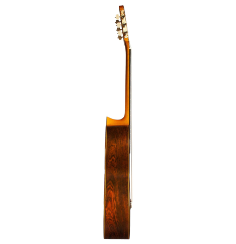 The label of a 2004 Jose Ramirez "1a" classical guitar made of cedar and CSA rosewood