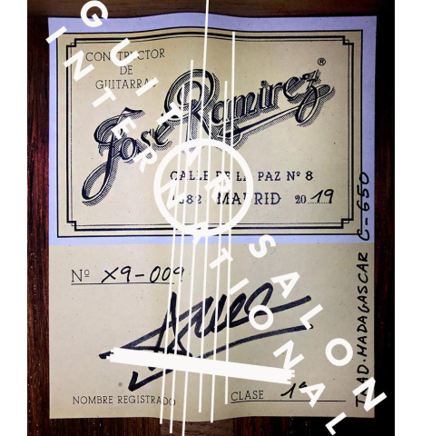 The label of a 2019 Jose Ramirez "1a C650" classical guitar made of cedar and African rosewood