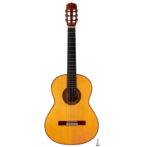 The front of a 2007 Jose Ramirez "1a C650-AP" classical guitar made of spruce and CSA rosewood.
