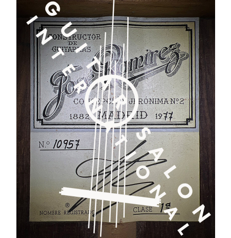 The label of a 1977 Jose Ramirez "1a" classical guitar made with cedar and Indian rosewood.