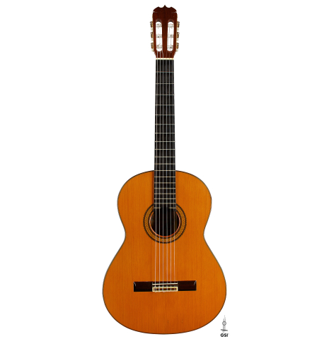 The front of a 1990 Jose Ramirez "1a" (ex Gianvito Pulzone) classical guitar made of cedar and Indian rosewood