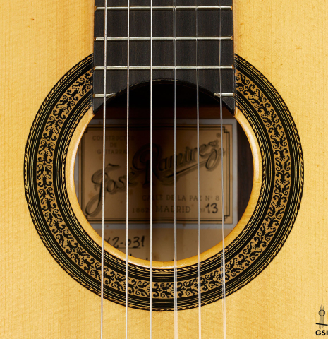 The rosette of a 2013 Jose Ramirez "1a Antigua" classical guitar made of spruce and Indian rosewood
