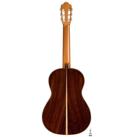 The back of a 2017 Antonio Raya Pardo "Especial Torres" classical guitar made of spruce and CSA rosewood