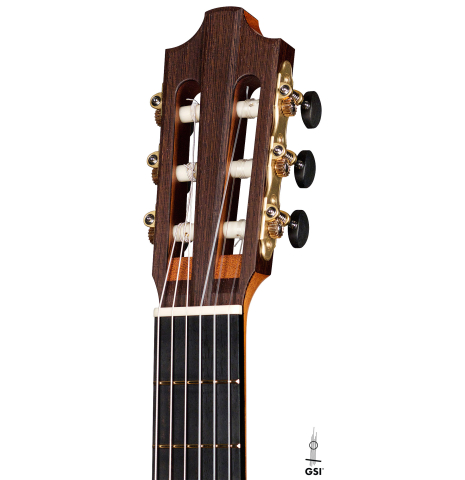 The headstock of a 2022 Richard Reynoso classical guitar made of spruce and wenge