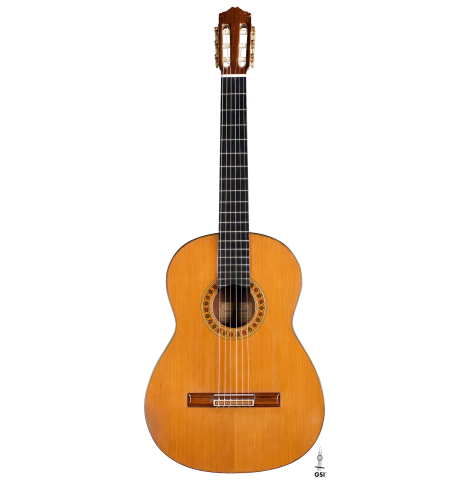 The front of a 1976 Miguel Rodriguez &quot;Churchdoor&quot; (ex Angel Romero) made of cedar and CSA rosewood.