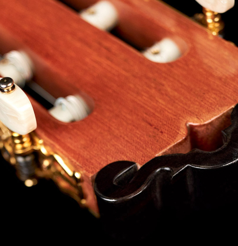 The headstock of a 2001 Ignacio Rozas classical guitar made of cedar and CSA rosewood