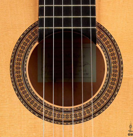 The rosette of a 1990 Ignacio Rozas "Double Top" classical guitar made of spruce and CSA rosewood