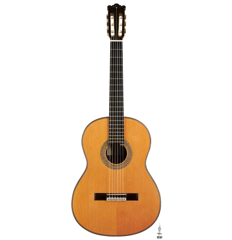 The front of a 2008 Ignacio Rozas "640" classical guitar made of cedar and CSA rosewood
