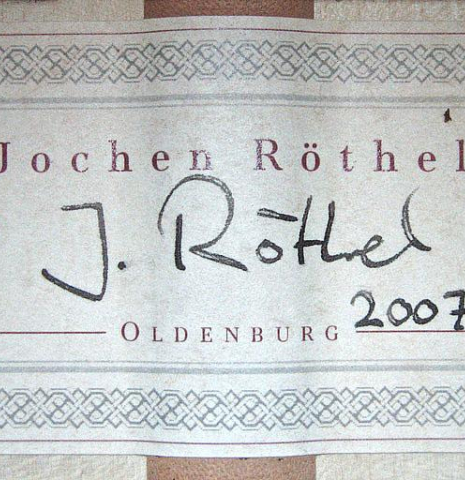The label of a 2007 Jochen Rothel classical guitar made of spruce and maple