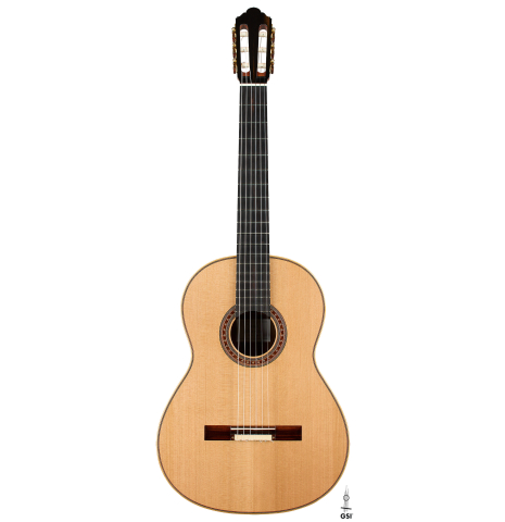 The front of a 2026 Jochen Röthel classical guitar made of cedar and African rosewood