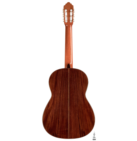 The back of a 2023 German Vazquez Rubio "Solista" classical guitar made of spruce and Indian rosewood