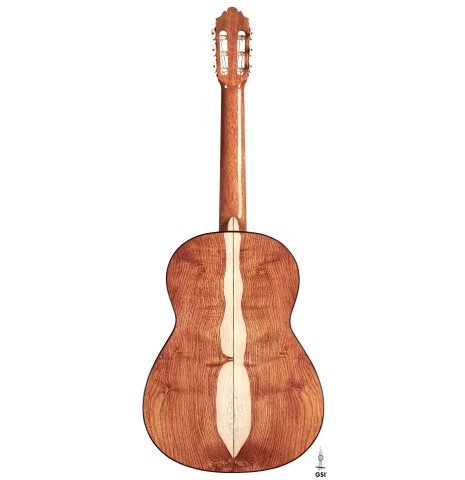 The back of a 2023 German Vazquez Rubio &quot;Classic Estudio&quot; classical guitar made of cedar and palo escrito