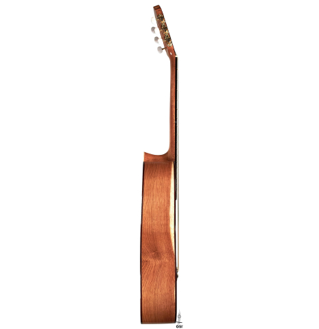 The side of a 2023 German Vazquez Rubio &quot;Classic Estudio&quot; classical guitar made of cedar and palo escrito