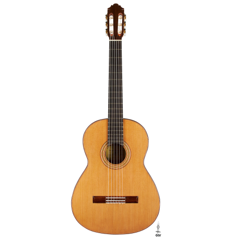 The front of a 2024 German Vazquez Rubio "Classic Estudio" classical guitar made of cedar and palo escrito