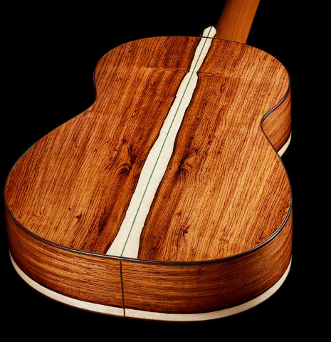 The back and sides of a 2025 German Vazquez Rubio "Classic Estudio" classical guitar made of cedar and palo escrito