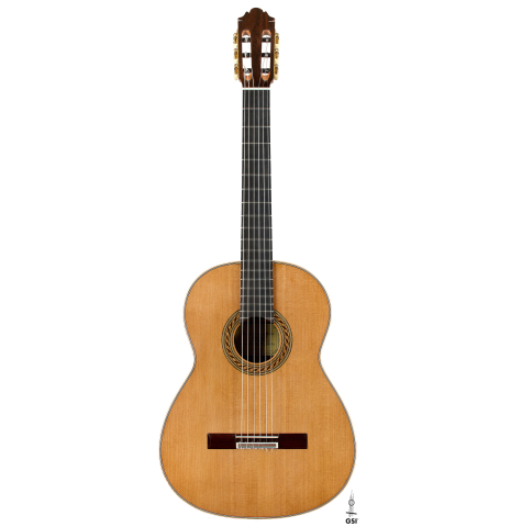 The front of a 2026 German Vazquez Rubio "Solista" classical guitar made of cedar and Indian rosewood