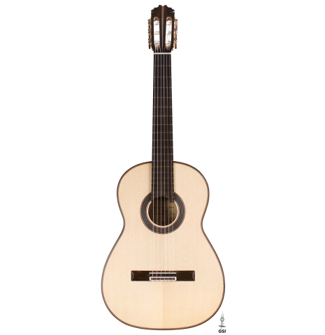 The front of a 2021 German Vazquez Rubio "Concert 635" classical guitar made with spruce and maple