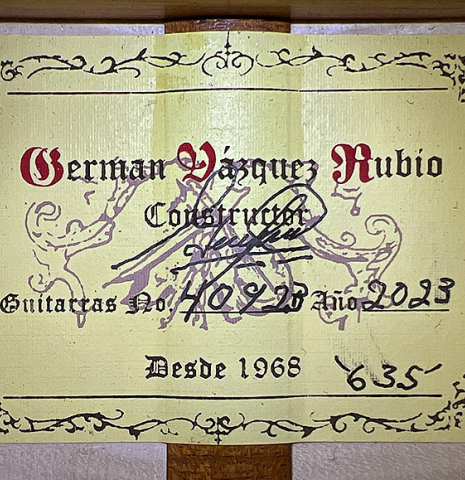 This is the label of a 2023 German Vazquez Rubio "Concert 635" classical guitar made with spruce top and maple back and sides