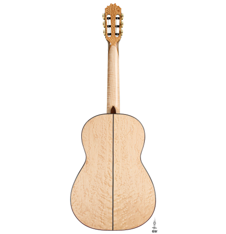 The back of a 2026 German Vazquez Rubio "Concert 635" classical guitar made of spruce and maple
