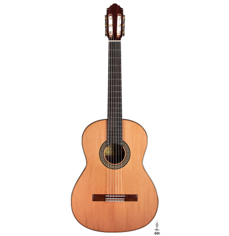 The front of a 2022 German Vazquez Rubio &quot;Divina&quot; classical guitar made of cedar and kingswood