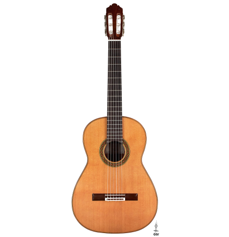 The front of a 1999 German Vazquez Rubio "640" classical guitar made with cedar and palo escrito