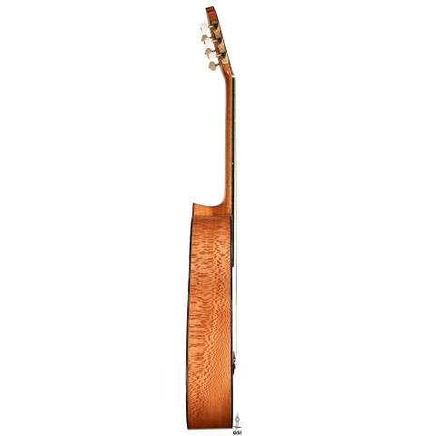 The side of a 2024 German Vazquez Rubio "Solista" classical guitar made of spruce and Brazilian lacewood