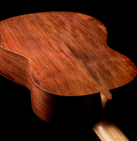 The back and sides of a 2026 German Vazquez Rubio "Classic Estudio-SM" classical guitar made of spruce and palo escrito